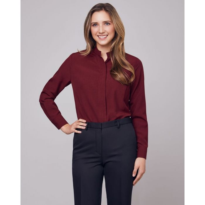 Ladies Fitted Blouse, Waiter Uniforms